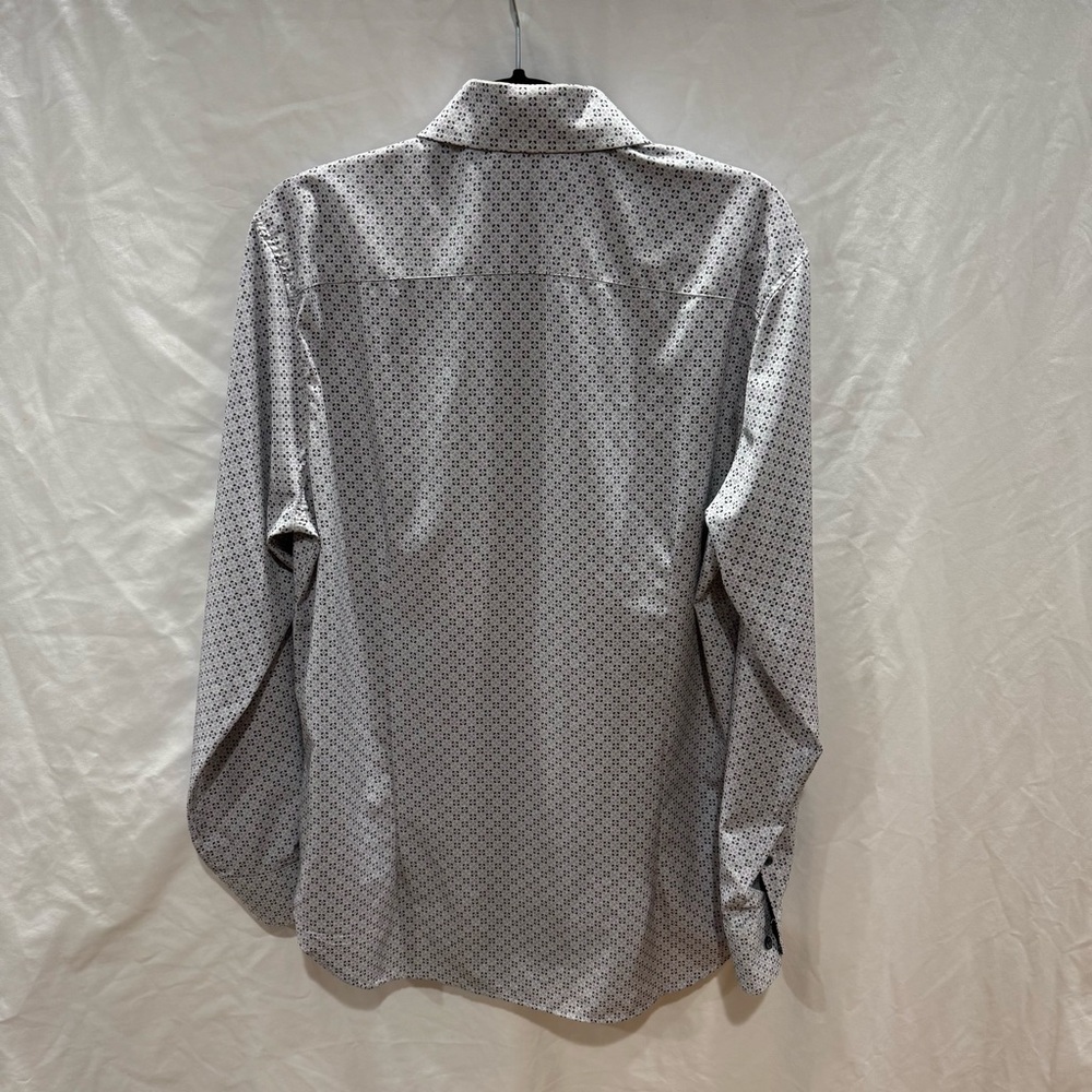 WRK 4-Way Stretch Button Front Shirt Size 16 Geometric Print  Lightweight Office - Picture 9 of 13